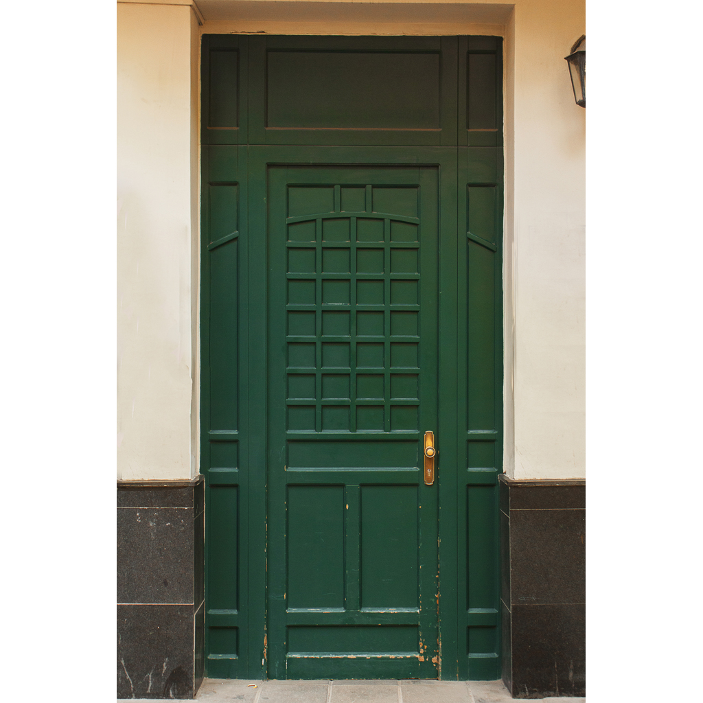 Малая Бронная улица 20а