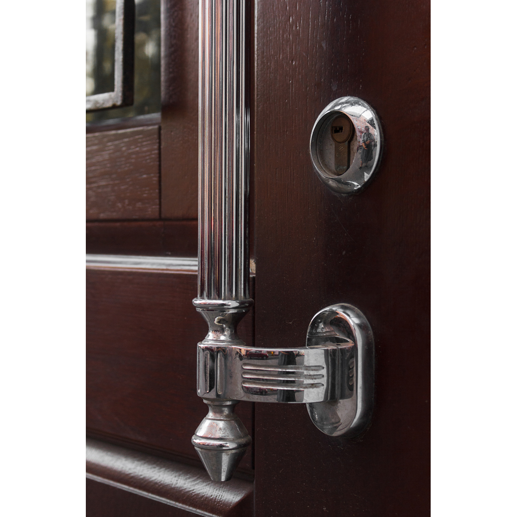 Малая Бронная улица 28, Москва